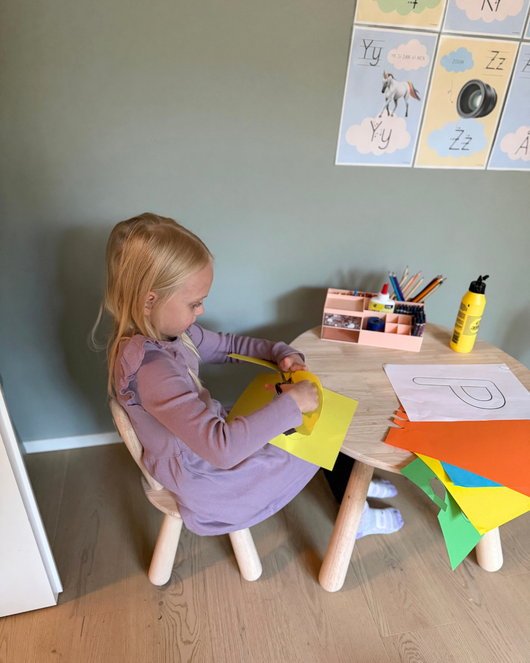 Kirjaimet + ilmaisun monet muodot yhdistettynä