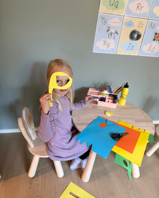 Kirjaimet + ilmaisun monet muodot yhdistettynä