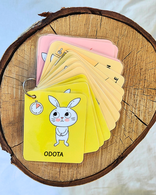 Toiminnanohjauskortit (ja kuvatuki) pupun kanssa 