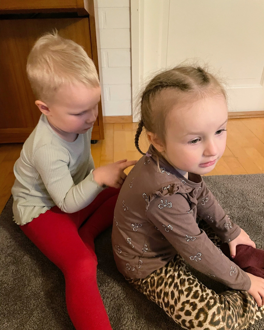 Jouluisia satuhierontoja - Saimaannorpan matkassa