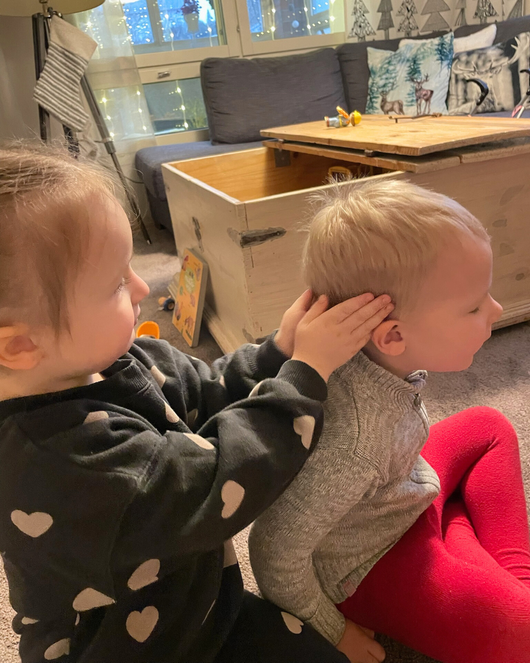 Jouluisia satuhierontoja - Saimaannorpan matkassa