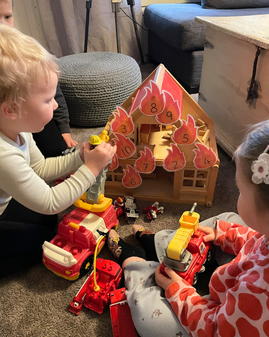 112-päivään ja hälytysajoneuvoihin liittyvä materiaali