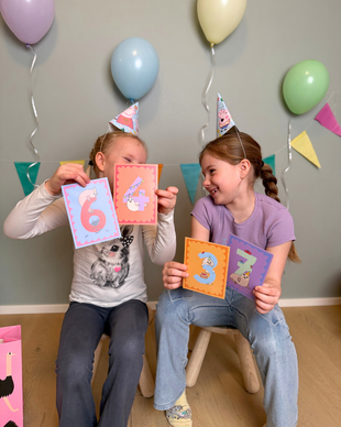 Fyysiset syntymäpäiväkortit vuosista 1-10