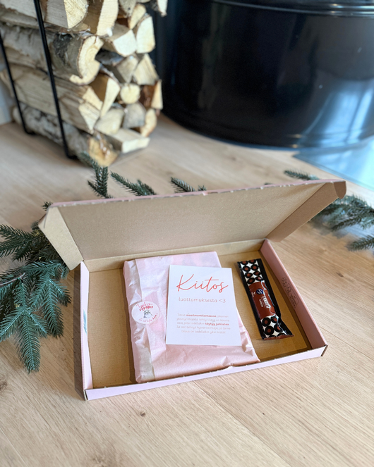 Ennakkomyynti: Varhaiskasvattajan kalenteri A5-koossa 2026-2027