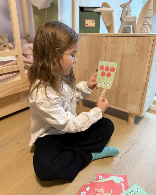 Yhdistä nopan silmäluku kuvaan