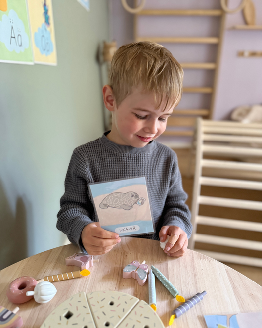 Uuden aloittavan varhaiskasvatuksen työntekijän aloituspakkaus arkeen (7 tuotetta)