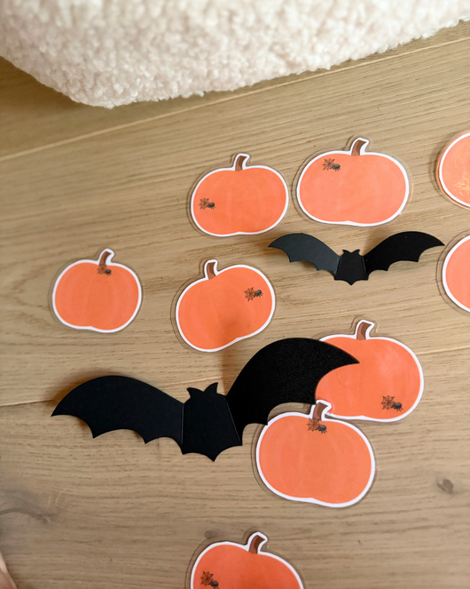 Salakirjoitusta kurpitsoilla