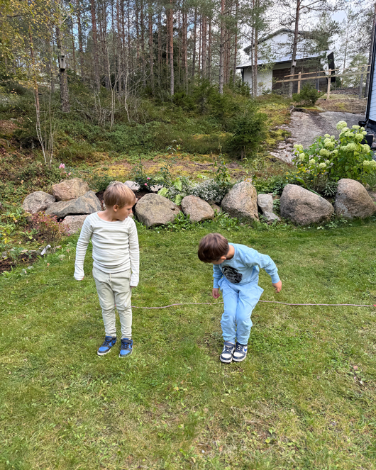 Hyppykortit (20.7. vietetään Maailman hyppypäivää)