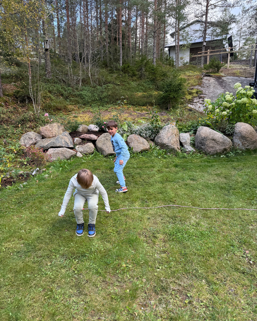 Hyppykortit (20.7. vietetään Maailman hyppypäivää)