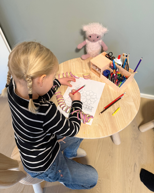 Vappuun värityskuvia