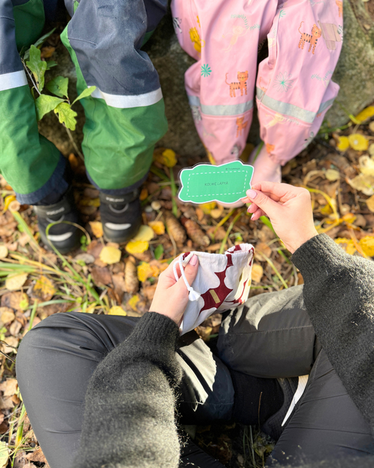 Ryhmäyttämiseen toiminnallinen materiaali