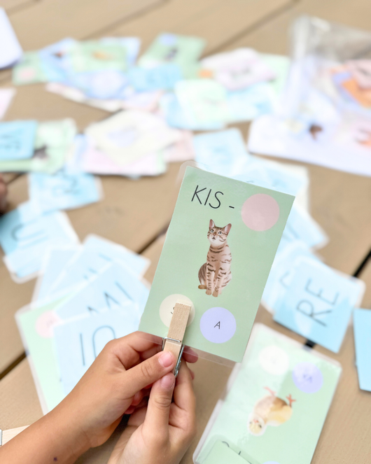 Tavumateriaali eläinten kanssa