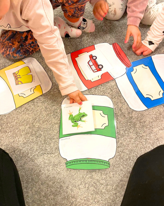 Väripurkit värien opetteluun