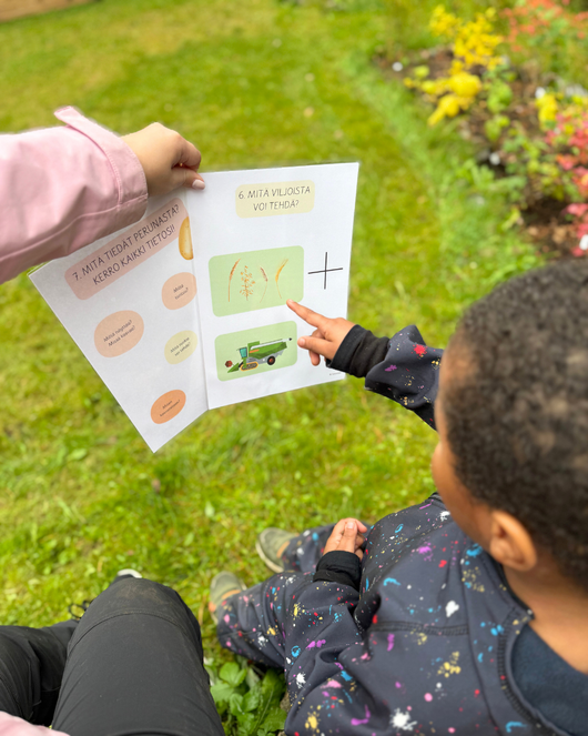 Sadonkorjuuviikko lasten kanssa