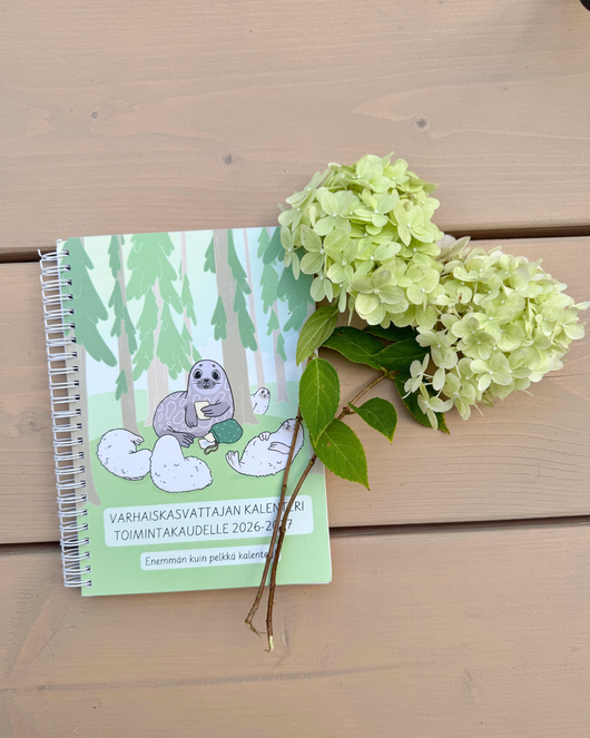 Ennakkomyynti: Varhaiskasvattajan kalenteri A5-koossa 2026-2027