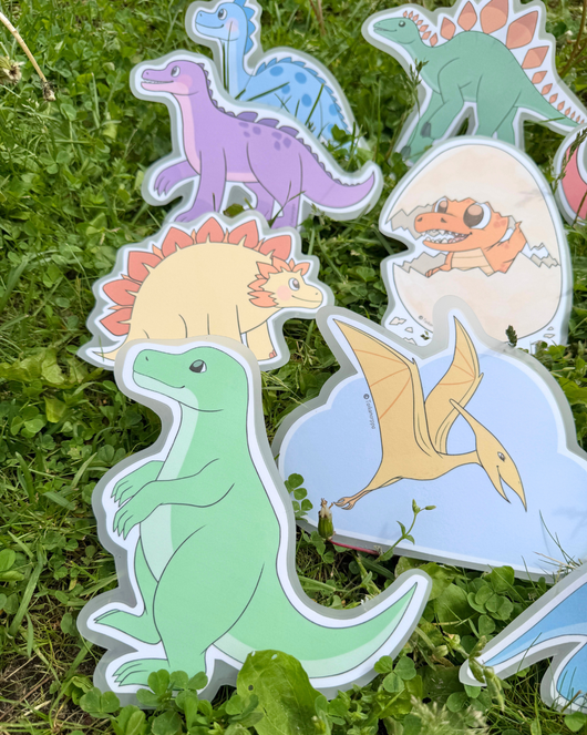 Dinosauruslorut (dinosauruspäivää vietetään 2.8.)