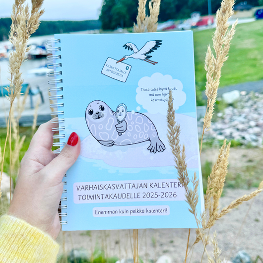 Varhaiskasvattajan kalenteri A4-koossa 2025-2026