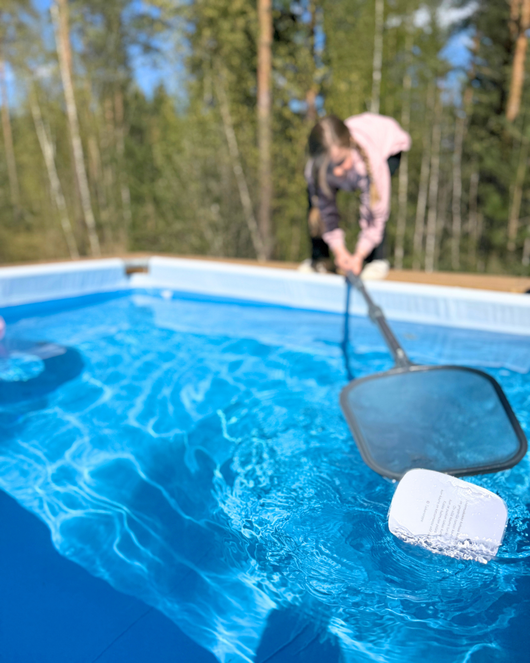 Leikkisiä kesäloruja