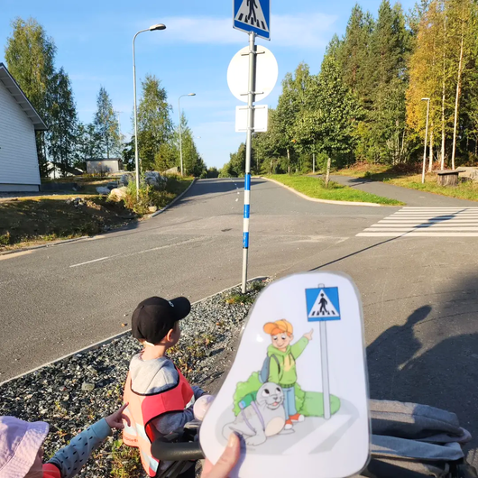 Liikennelorut lapsille (liikenneturvallisuusviikko 2025)