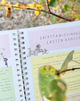 Ennakkomyynti: A5-Varhaiskasvatuksen kalenteri 27-28: EI VIIVOJA (!!)