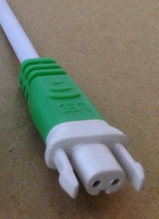 LED Kynsiliitinpari
