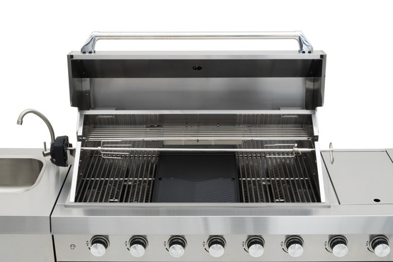 Mustang Kaasugrilli Ametist 6+2 kesäkeittiö jääkaapilla