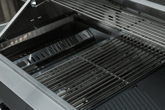 Mustang Kaasugrilli Ametist 6+2 kesäkeittiö jääkaapilla