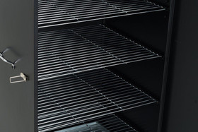 Mustang Kylmäsavustuskaappi L