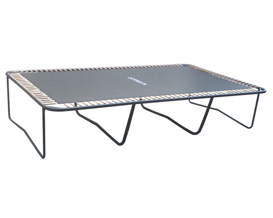 OptiGym Sky Max 4,57 x 3 m trampoliini turvaverkolla