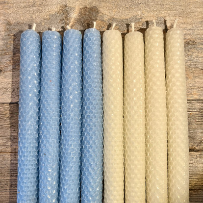 Mehiläisvahakynttilät viestillä 2 kpl (vaaleansininen)