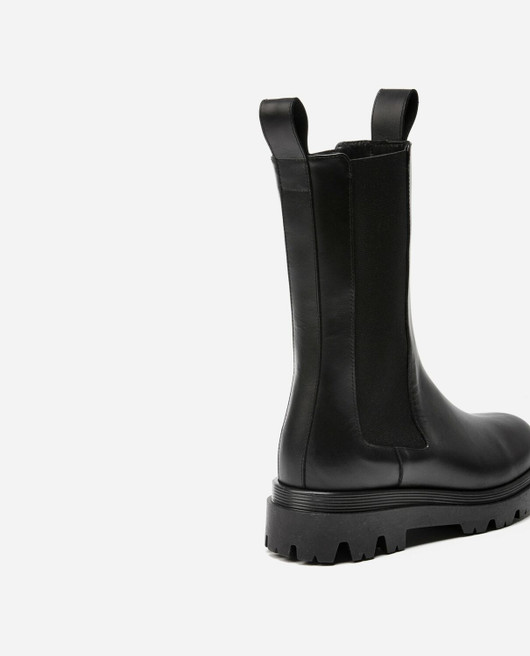 Flattered, Lia Leather Black