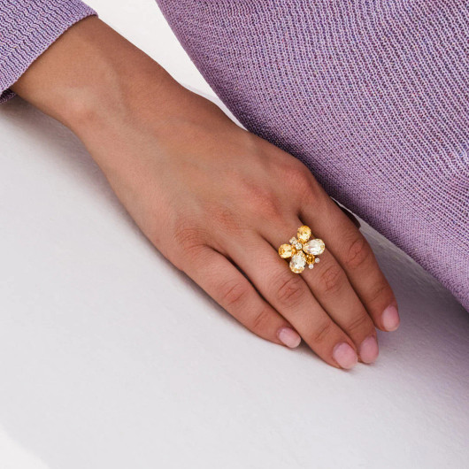 Caroline Svedbom, Butterfly Ring