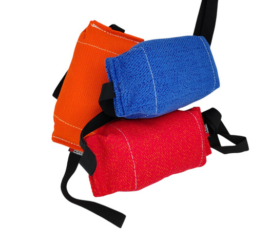 PRIDE Dog Equipment Bite Tug Rugby lenkeillä
