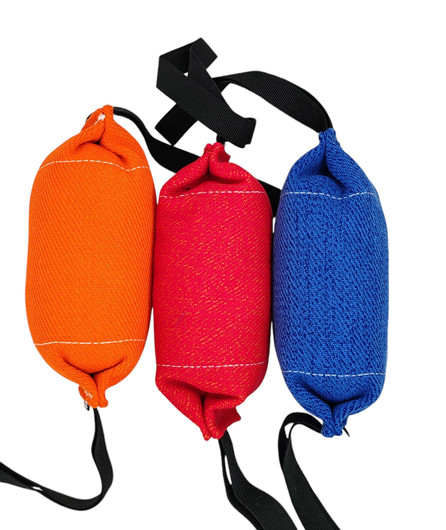 PRIDE Dog Equipment Bite Tug Rugby lenkeillä