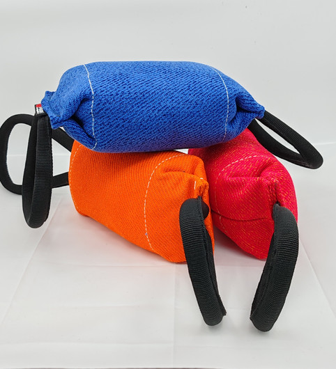 PRIDE Dog Equipment Bite Tug Rugby kahvoilla
