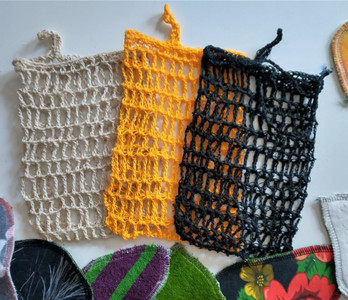 Virkattu pyykkipussi