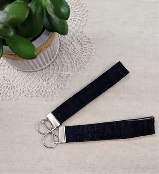 Wristlet avaimenperä, Farkku