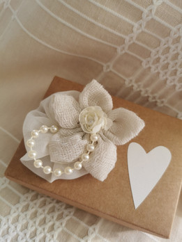 Rintaneula, pellavainen