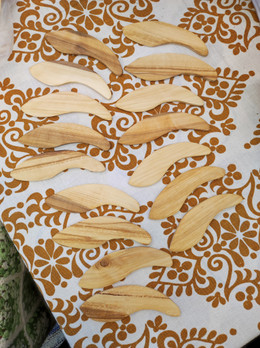 Puinen voiveitsi, Pieni