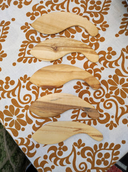 Puinen voiveitsi, Iso