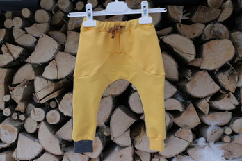 Kumpu -pökät, 80 ja 104, keltaharmaat