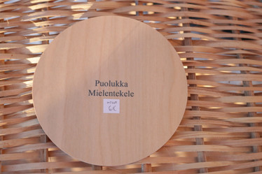 Puolukat -lasinalunen