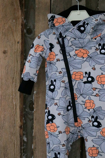 Lakkapupu -jumpsuit, 62