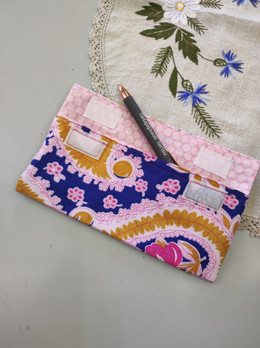 Kalenteripenaali, kukat