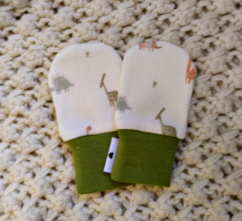 Vauvan tumput, dinot