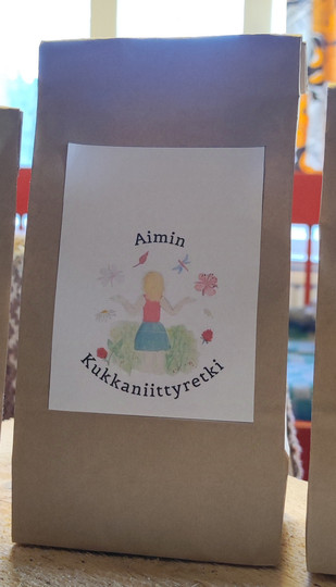 Yrttihauduke, Aimin Kukkaniittyretki
