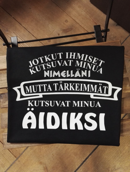 Tärkeimmät kutsuvat ÄIDIKSI/MUMMIKSI/ MUMMOKSI