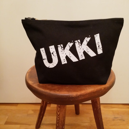 Tarvikepussi ISKÄLLE, UKILLE, ISILLE... tilavuus 3 litraa