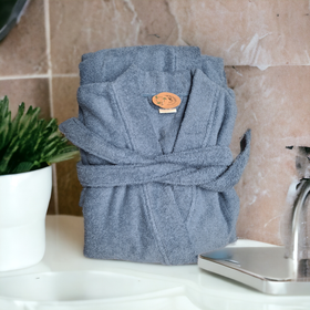  Nyt tarjouserä Lasa Home froteisia kylpytakkeja nimikoinnilla.