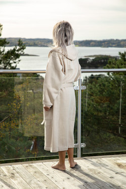 Nuorekas college kylpytakki nimikoituna.